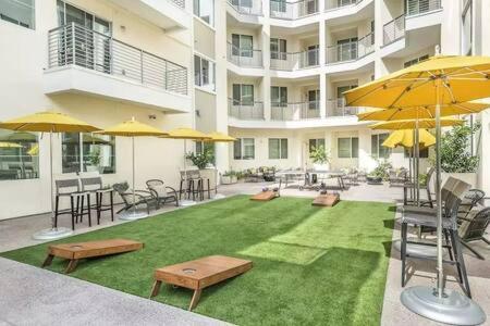 Paradise Cozysuites With Pool And Jacuzzi 11 フェニックス エクステリア 写真