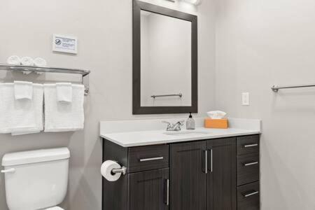Paradise Cozysuites With Pool And Jacuzzi 11 フェニックス エクステリア 写真