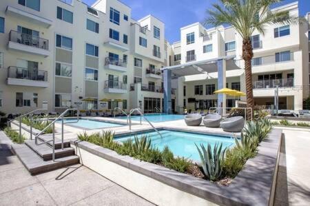 Paradise Cozysuites With Pool And Jacuzzi 11 フェニックス エクステリア 写真